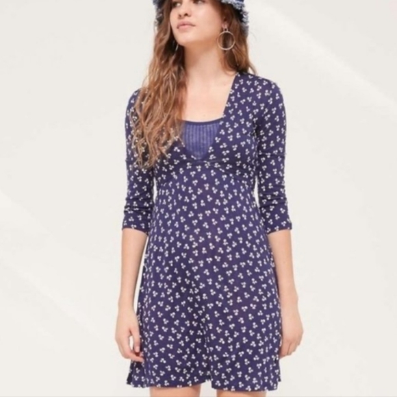 🆕️ UO Mercer Plunging Mini Dress - Picture 6 of 6